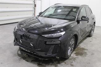 Voiture accidenté Audi Q6 e-tron 2025/10