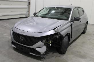 damaged passenger cars Peugeot 308  2022/11