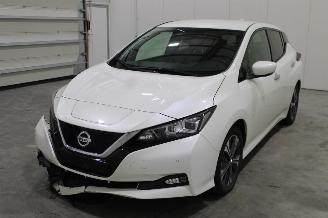 Coche accidentado Nissan Leaf  2022/3