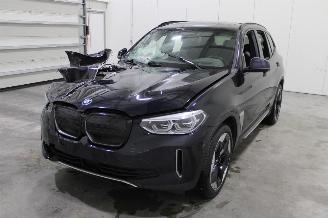 Voiture accidenté BMW iX3  2021/8
