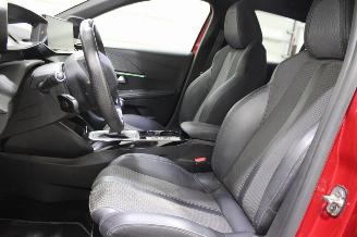 Peugeot 208  picture 12