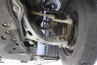 Peugeot 208  picture 18