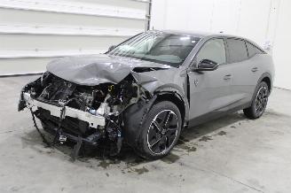 Schadeauto Peugeot 408  2025/9