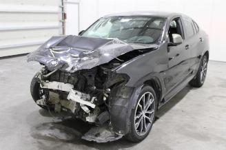 Schadeauto BMW X4  2020/2