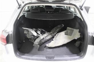Volkswagen Golf  picture 19