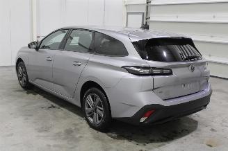Peugeot 308  picture 4