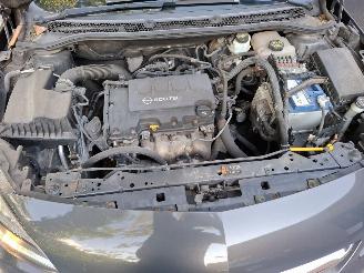 Opel Astra Astra 1.4  sport VERKOCHT Apk 2027 inruiler 167000km picture 13