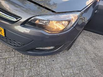 Opel Astra Astra 1.4  sport VERKOCHT Apk 2027 inruiler 167000km picture 12