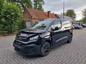 Schadeauto Citroën Berlingo BlueHDI 130 Aut. 2024/6