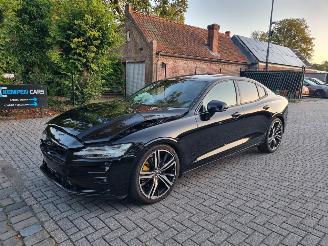 damaged passenger cars Volvo S-60 T5 Rdesign Pano Led Stoelverw 2019/6