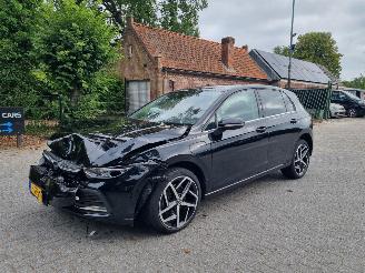 Avarii autoturisme Volkswagen Golf eHybrid Pano Navi Led 2025/2
