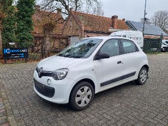 Coche accidentado Renault Twingo 1.0 SCE 52KW 2016/3