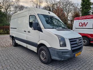 Damaged car Volkswagen Crafter 2.5 TDI 120KW L2 H2 Airco 2009/4