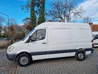 Mercedes Sprinter 210 CDI L2 H2 Airco picture 2