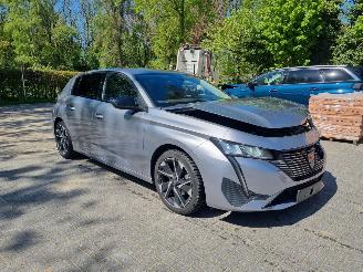 Voiture accidenté Peugeot 308 Puretech 130 Aut. Navi Led 2022/3
