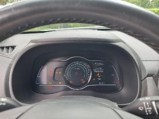 Hyundai Kona EV 64kWh Premium Sky picture 18