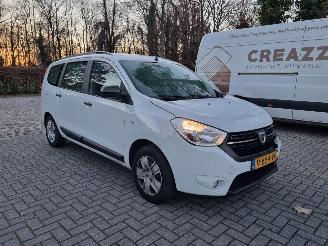 Unfallwagen Dacia Lodgy TCe 130 7 Stoelen Airco Navi 2022/8