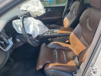 Volvo V-60 D3 Aut. Navi Led Leder Stoelverw picture 14