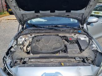 Volvo V-60 D3 Aut. Navi Led Leder Stoelverw picture 9