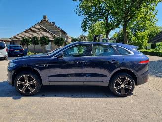 Jaguar F-Pace 20d Aut. AWD Prestige Pano picture 7