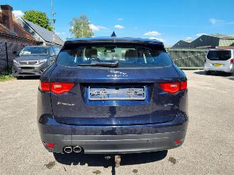 Jaguar F-Pace 20d Aut. AWD Prestige Pano picture 5