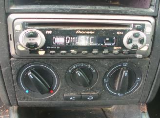 Volkswagen Golf  picture 7