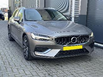 Schadeauto Volvo V-60 AUT. NAVI/LED/CAMERA/FULL-ASSIST/MEMORY/VIRTUAL/LEDER/VOL! 2019/12