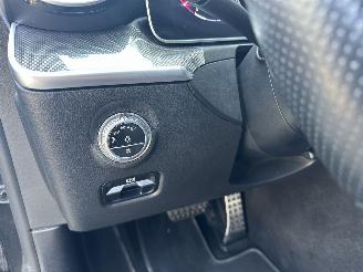 Mercedes C-klasse 180 AMG LINE / PANO / 360CAM / LED BEAM / NEW CAR! picture 14