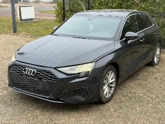 uszkodzony samochody osobowe Audi A3 2.0 TDI NAVI/MATRIX LED/ LEDER/SFEERVERL RIJDBAAR 2022/5
