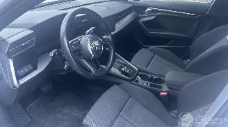 Audi A3 1.5 TFSI S -Tronic/MATRIX LED/NAVI/CLIMA/PDC/ picture 3