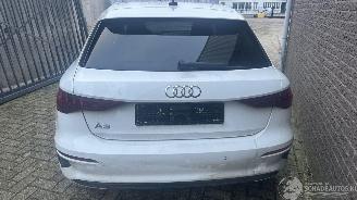 Audi A3 1.5 TFSI S -Tronic/MATRIX LED/NAVI/CLIMA/PDC/ picture 6