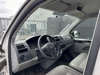 Volkswagen Transporter 2.0 TDI MINIMAL DRIVEABLE 2X SCHUIFDEUR DAMAGE 60.000KM! | AIRCO | CRUISE picture 9