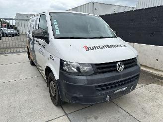 Volkswagen Transporter 2.0 TDI MINIMAL DRIVEABLE 2X SCHUIFDEUR DAMAGE 60.000KM! | AIRCO | CRUISE picture 5