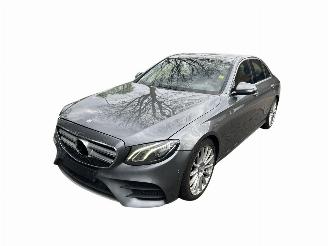 Mercedes E-klasse 200 AMG PANO/LED/19INCH picture 3