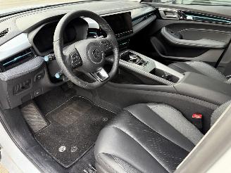 MG MG5 Electric Long Range 61kWh 157PK Aut. Luxury picture 17