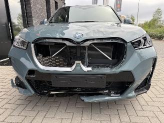 BMW iX1 eDrive20 67kWh 204PK M-Sport picture 40