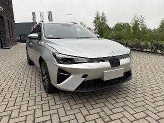 MG MG5 Electric Long Range 61kWh 157PK Aut. Luxury picture 6