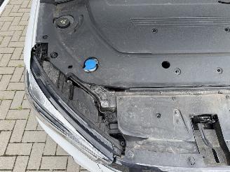 MG MG5 Electric 61kWh Long Range 157PK Aut. Luxury picture 43
