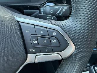 Volkswagen T-Roc 1.5 TSI 150PK DSG7 R-Line Black Edition PANO VOL! picture 30