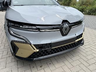 Renault Mégane E-Tech EV60 Optimum Charge 218PK Aut. ICONIC FULL OPTIONS! picture 40