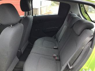 Chevrolet Spark Sprak 1.0 16v ls zeer lichte schade met Nw apk picture 8