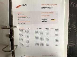 Peugeot 107 1.0 -12V SUBLIME zeer lichte schade weinig km met airco picture 16