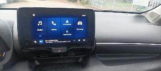 Toyota Yaris Hybrid 1.5- Automatik Climatecontrol Digital Cockpit full-Led CruiseControl Apple CarPlay MirrorLink Achteruitrijcamera Bi-Color Platinum Pearl picture 21