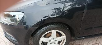 Volkswagen Polo 1.4-TDi Climatecontrol Distance-frontradar Stoelverwarming Leren Stuurwiel Radio met usb Elektrische ramen Elektrische-spiegels met verwarming Centrale vergrendeling met afstandsbediening Start-Stop systeem Euro-6norm picture 13