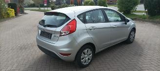 Ford Fiesta  picture 5