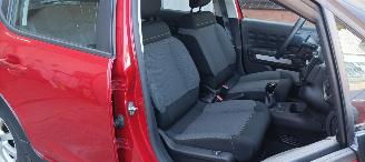 Citroën C3 You! 1.2-Benzine 83pk Airco Stoelverwarming Lichtautomaat Drivelane assistent Led koplampen led Dagrijverlichting Dab audio systeem Bi-Color pearl metallic Lak picture 19