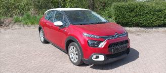 Auto incidentate Citroën C3 You! 1.2-Benzine 83pk Airco Stoelverwarming Lichtautomaat Drivelane assistent Led koplampen led Dagrijverlichting Dab audio systeem Bi-Color pearl metallic Lak 2022/11