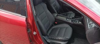 Mazda 6 2.2-diesel 175pk 4x4 Automaat Full-Led Full-Leder Memory Navi Head-up Blindspot systeem Bose-sound Climatecontrol CruiseControl radar Stoelverwarming Lichtautomaat Privacyglas keyless Entry trekhaak Parkeersensoren 19-inch mazda velgen picture 27