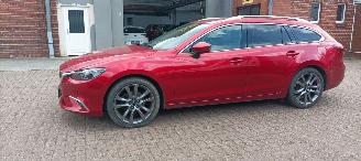 Mazda 6 2.2-diesel 175pk 4x4 Automaat Full-Led Full-Leder Memory Navi Head-up Blindspot systeem Bose-sound Climatecontrol CruiseControl radar Stoelverwarming Lichtautomaat Privacyglas keyless Entry trekhaak Parkeersensoren 19-inch mazda velgen picture 2