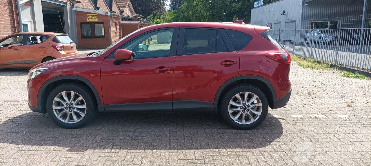 Mazda CX-5 2.2 175pk Automatik 4x4 Navigatie Xenon Climatecontrol CruiseControl Stoelverwarming Lichtautomaat Privacyglas Regensensor Achteruitrijcamera Keyless entry
